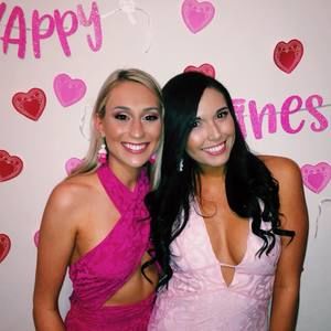 Meet your Posher, Dani